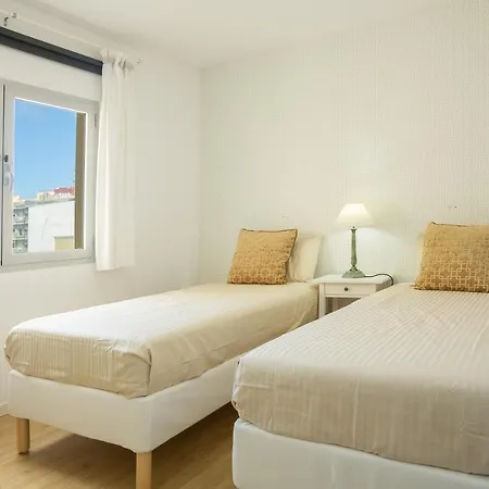Mar Y Playa De Martin, 2b *